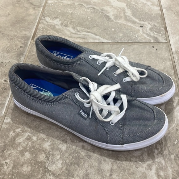 Keds Women's Size 7.5 Tour 2 Black White Classic Canvas Lace-Up Sneakers WF62371 - Picture 2 of 11